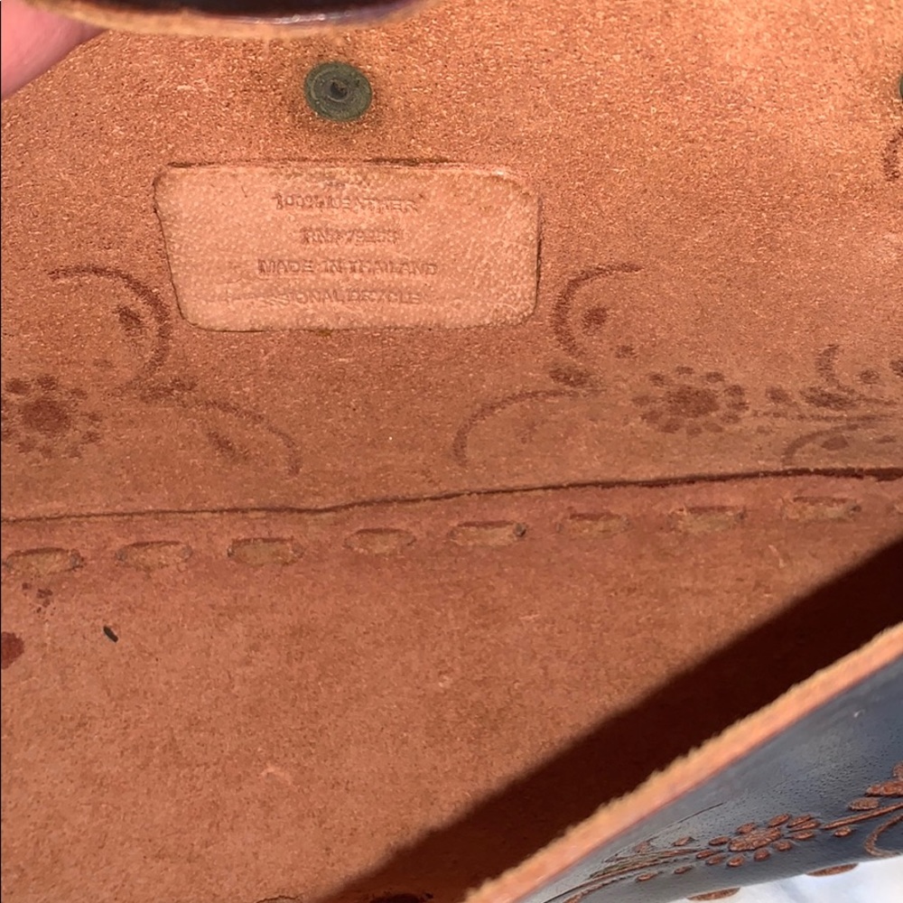 Purse - Picture 3 of 3